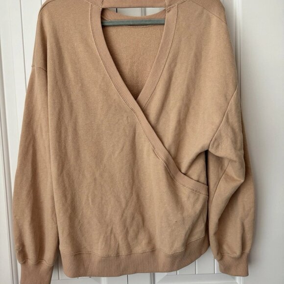 VGUC Hollister Open Back Sweatshirt - Size Small - Picture 2 of 4